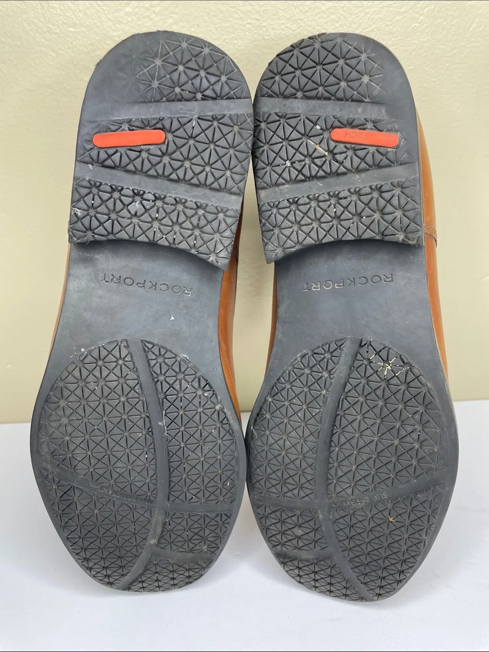 ROCKPORT Leather Apron Toe Slip Resistant Hydro Shield Waterproof Shoes 11.5
